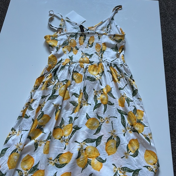 H&M lemon mini dress - Picture 2 of 2